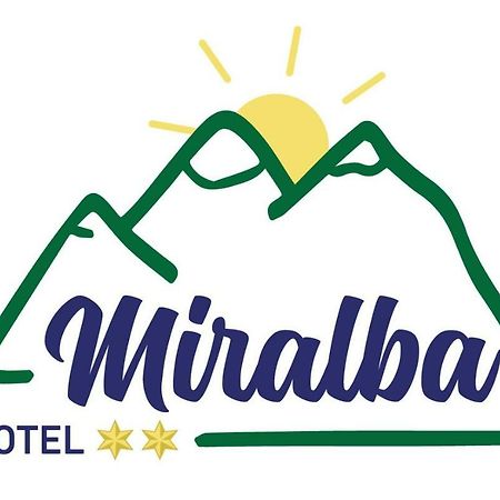 Hotel Miralba Alba De Los Cardanos Luaran gambar